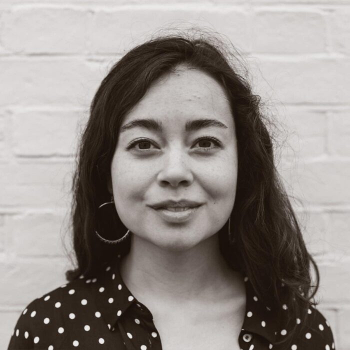 Naomi Ishiguro